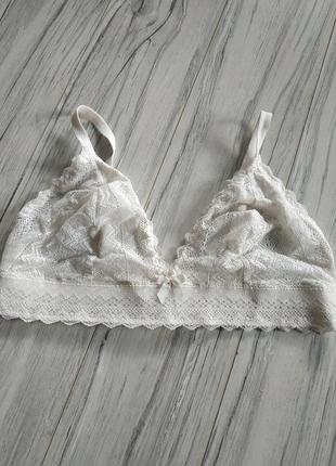 Бюстгалтер