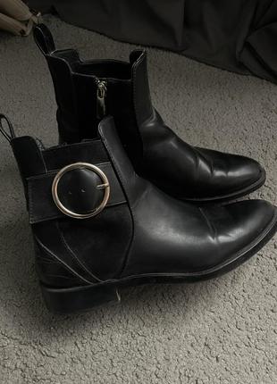 Черевики zara