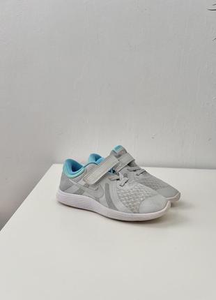 Кросівки nike revolution kids