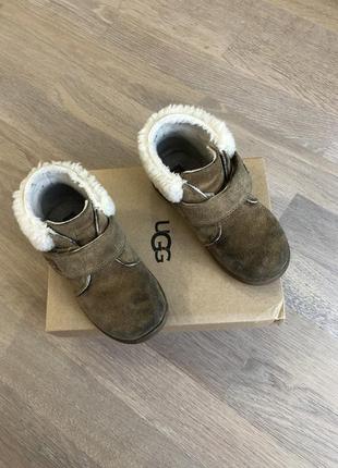 Ugg сапоги детские 10р, 27,5р угг детская обувь зимняя2 фото