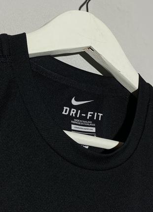 Оригінальна спортивна футболка nike dri fit5 фото