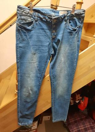 Штани джинси стрейчеві завужені