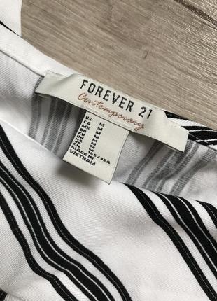 Оригинальное белое платье сарафан в черную полоску forever 21 под пояс5 фото