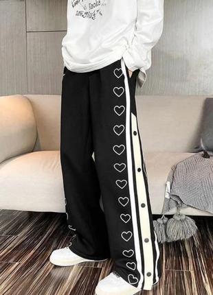 Штаны с лампасами штаны с сердечками унисекс панк