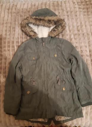 Парка на дівчинку, 122 розмір