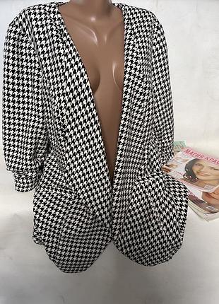 Стильный пиджак кардиган в гусиную лапку
