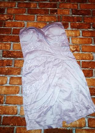 Сукня-бюст'є