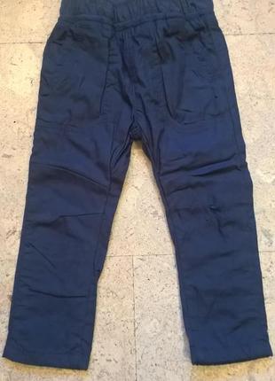 Новые штаники для мальчика  плотные демисезонные next