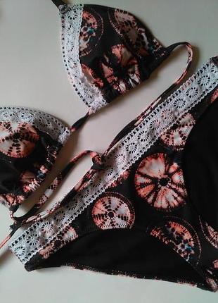 Asos новий! купальник бікіні з плетеним декором, чашка а-у, будь обьем