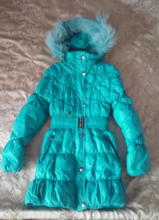 Яскравий зимовий плащик на 8-9р.