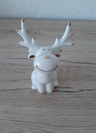Керамическая фигурка олень