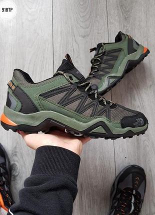 Тактичне чоловіче взуття the north face