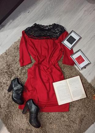 Шикарна червона сукня-міді з рукавами по фігурі1 фото