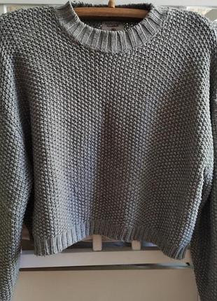 Продам укорочений джемпер pull&bear