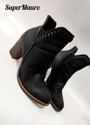Ботинки ботильоны боты сапоги черные на каблуке в стиле вестерн от бренда supermauro 371 фото