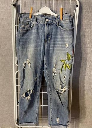 Джинсы
