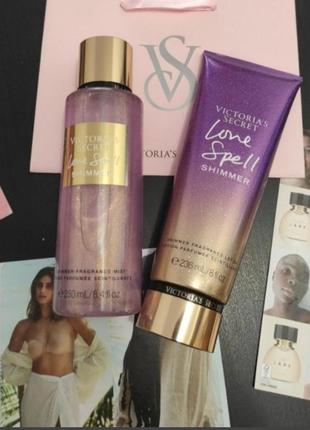 Идея для подарка 🤍 парфюмированный набор love spell shimmer victoria's secret виктория сикрет вікторія сікрет оригинал3 фото