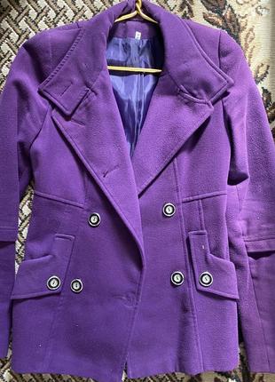 Пальто фіолетове