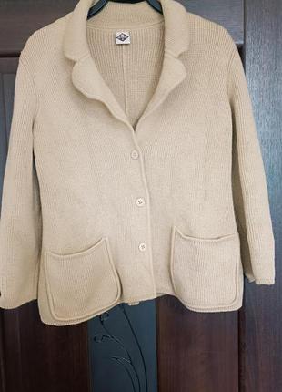 Кардиган италия