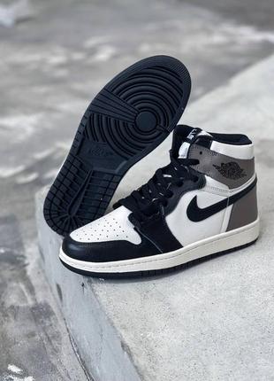 Чоловічі шкіряні кросівки nike air jordan 1 retro high dark mocha2 фото