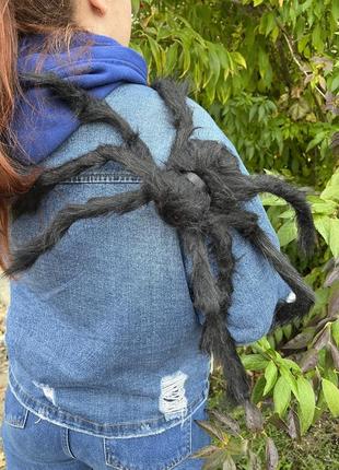 Паук меховой 45 см, чёрный, лапки гнутся в разные стороны, хэллоуин, декор1 фото