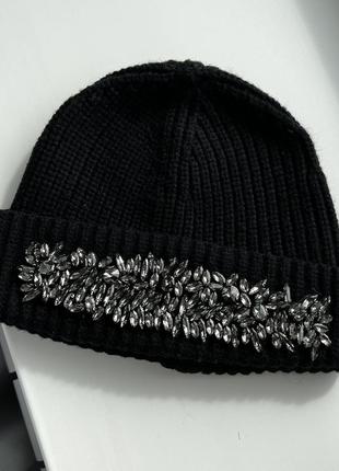 Шикарна жіноча шапка вишита камінням / тепла зимова шапка2 фото
