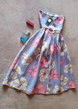 Шикарное плотное нарядное платье бандо с пышной юбкой цветочный принт7 фото