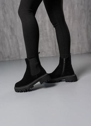 Стильные ботинки челси на резинке,сапоги черные замшевые зимние натуральный замш и эко-мех (зима 2022-2023)6 фото