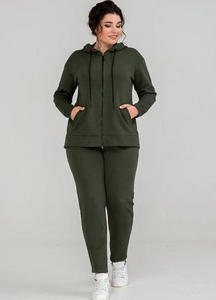 Костюм жіночий