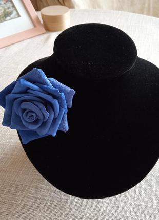Троянда роза брошка з натуральної шкіри блакитна1 фото