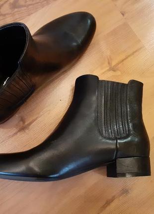 Кожаные демисезонные ботинки маленький размер 35- 35.5, 22,5 см новые