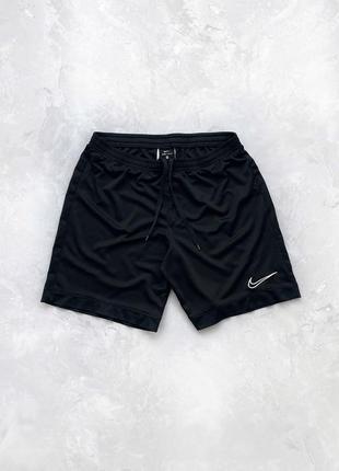 Шорти nike dri fit