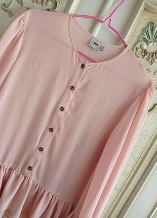 Стильна брендова блуза