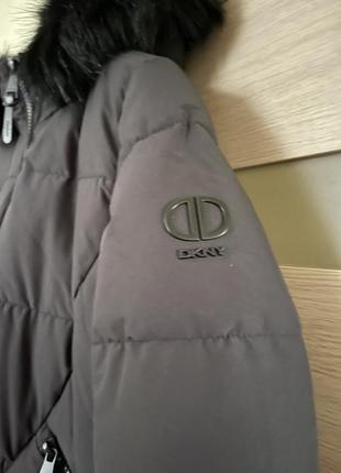 Зимняя куртка пальто фирменное с мехом9 фото