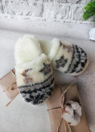 Женские комнатные тапки тапочки