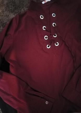 Блузка бордового кольору8 фото