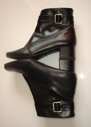 Clarks кожаные туфли, ботинки, полусапожки 7 d , стелька 27 см, сделаны в индии