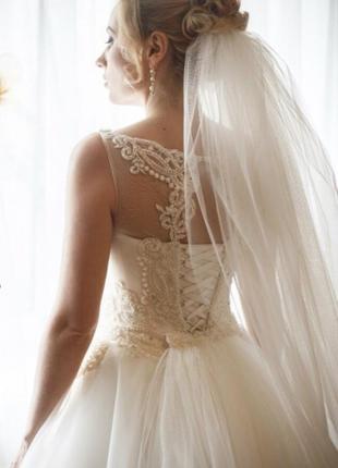 Свадебное платье фирмы yumeli