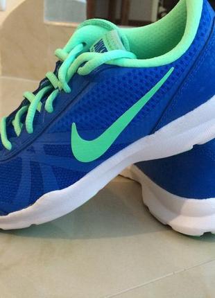 Nike training core motion tr23 фото