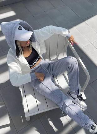 Спортивный костюм на флисе