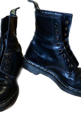 Dr. martens vintage 90s made in england