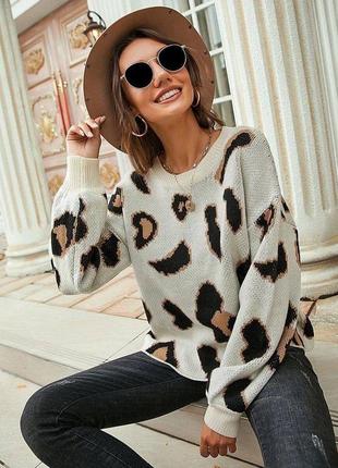 Супер стильный , качественный свитер в леопардовый принт