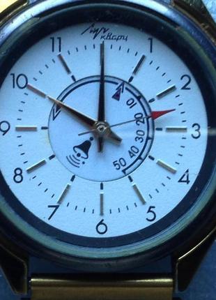 Годинник неробочий наручний кварцовий луч-кварц будильник браслет2 фото