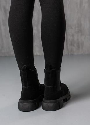 Стильні черевики челсі на резинці,чоботи чорні замшеві демі,демісезонні осінні,весняні (осінь-весна 2022-2023)4 фото