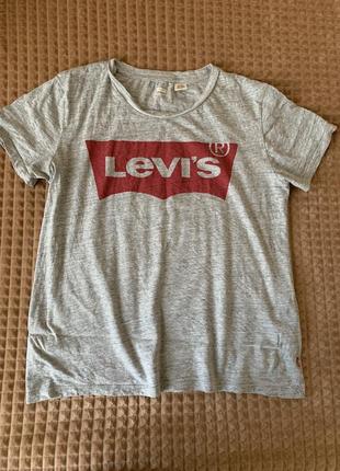 Футболка levi’s. футболка сіра