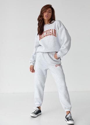 Костюм спортивний жіночий з начосом