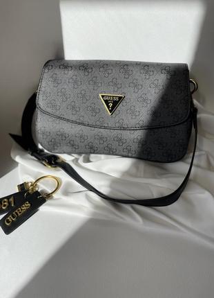 Неймовірна, оригінальна сумки багет guess cordelia