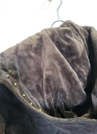 Стильное теплое вельветовое пальто с капюшоном6 фото