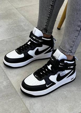 Кросівки nike