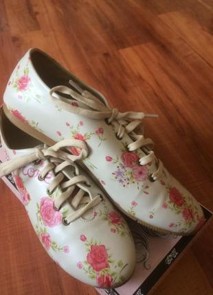 Туфли в цветочный принт3 фото